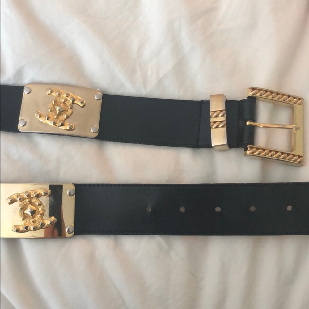 Vintage Chanel logo belt